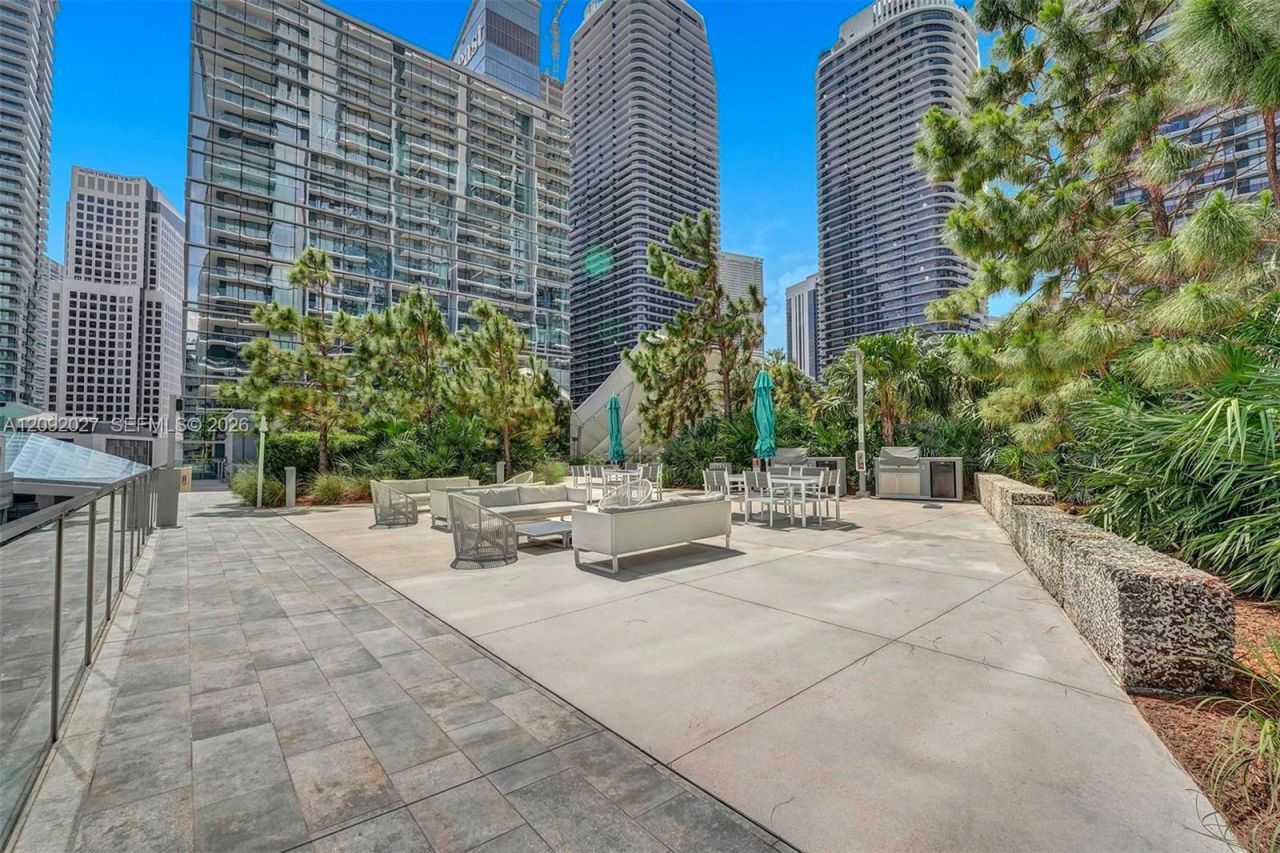 88 SW 7th St , Unit 910, Miami, FL 33130 Photo