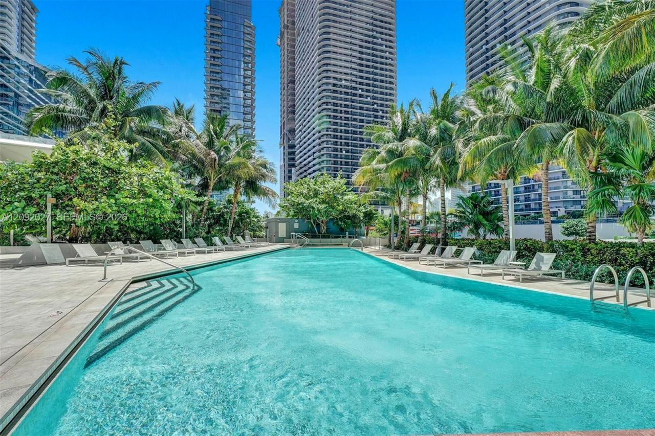 88 SW 7th St , Unit 910, Miami, FL 33130 Photo