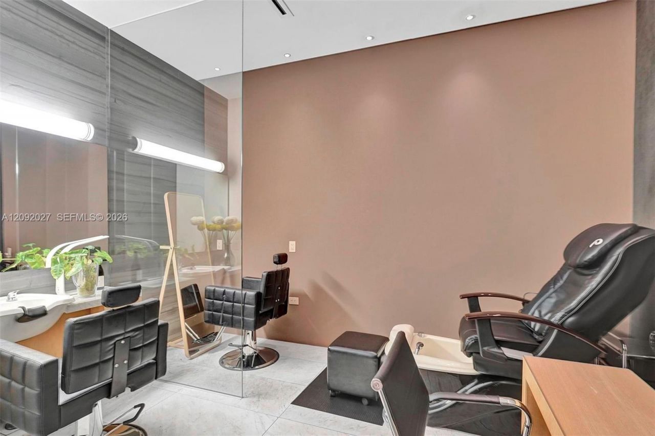 88 SW 7th St , Unit 910, Miami, FL 33130 Photo