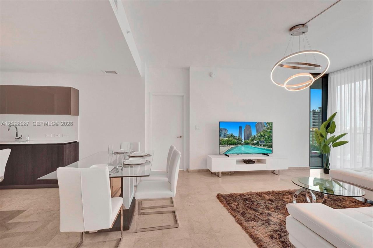 88 SW 7th St , Unit 910, Miami, FL 33130 Photo
