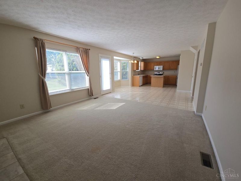 7699 Livingston Drive, Deerfield Township, OH 45040 Photo 16