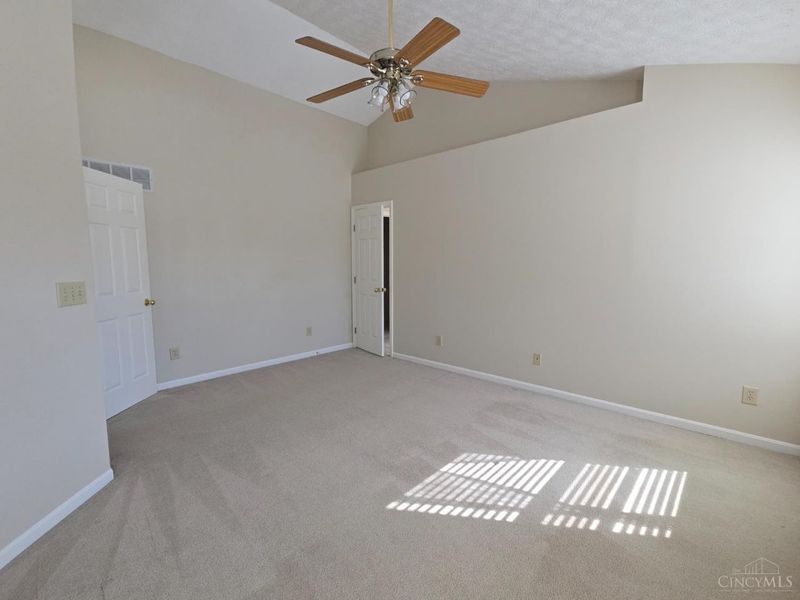 7699 Livingston Drive, Deerfield Township, OH 45040 Photo 18