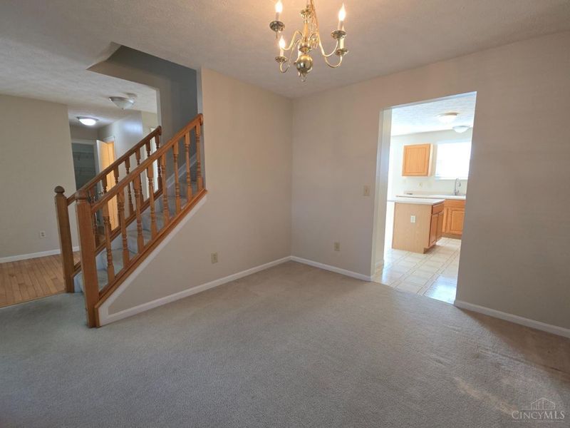 7699 Livingston Drive, Deerfield Township, OH 45040 Photo 8