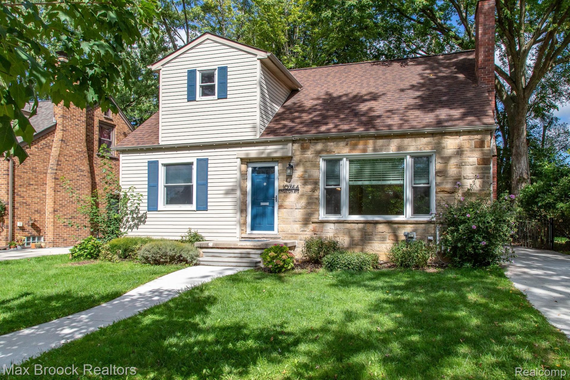 10744 Kingston Avenue, Huntington Woods, Mi 48070 Main Photo