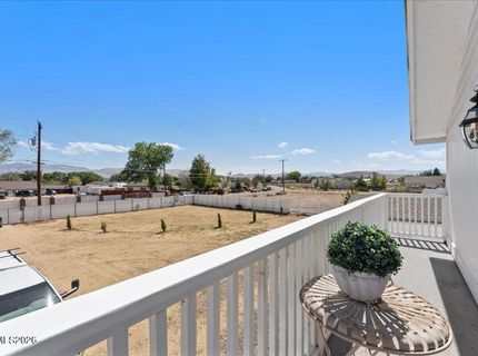 990 Riverview Drive, Gardnerville, NV 89460 Photo