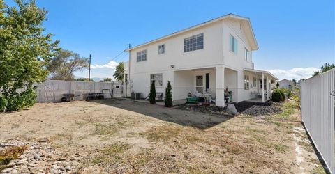 990 Riverview Drive, Gardnerville, NV 89460 Photo