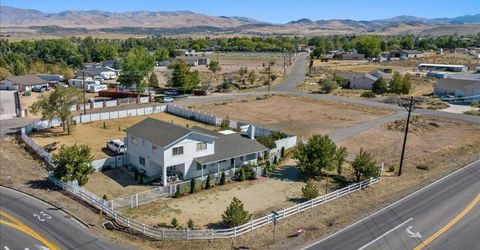 990 Riverview Drive, Gardnerville, NV 89460 Photo