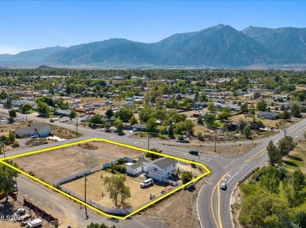 990 Riverview Drive, Gardnerville, NV 89460 Photo