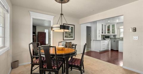 990 Riverview Drive, Gardnerville, NV 89460 Photo