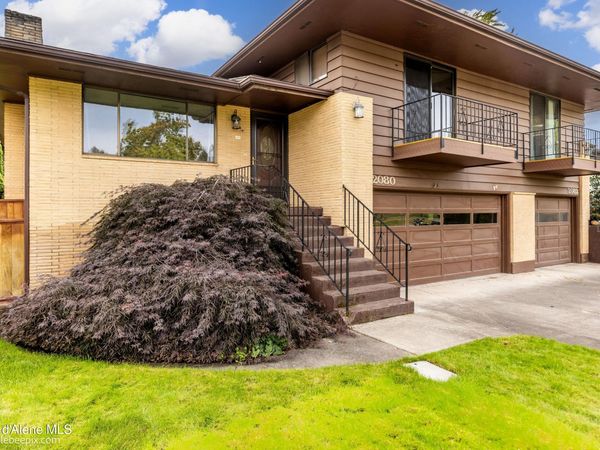 2080 W Fairway DR, Coeur d'Alene, ID 83815