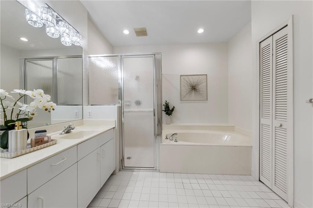 8601 Fairway Bend Dr, Estero, FL 33967 Photo