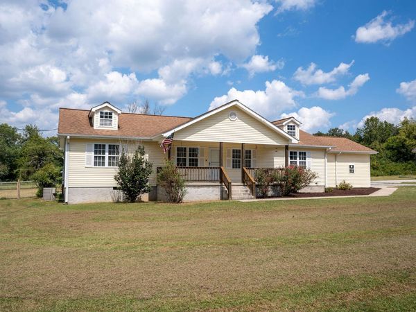 336 District Line Road, Trenton, GA 30752