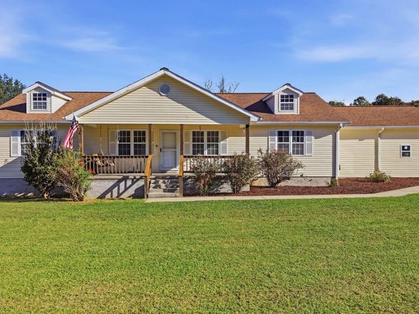336 District Line Road, Trenton, GA 30752