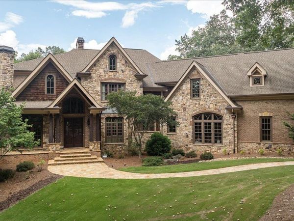 1011 Highgrove Drive, Monroe, GA 30655