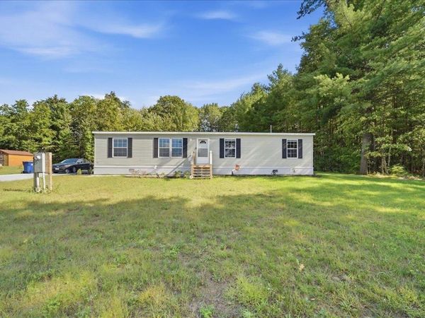 92 Easy Street, Highgate, VT 05459