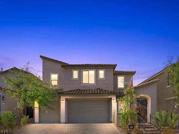40 Flora Sagio Avenue , Henderson, NV 89011