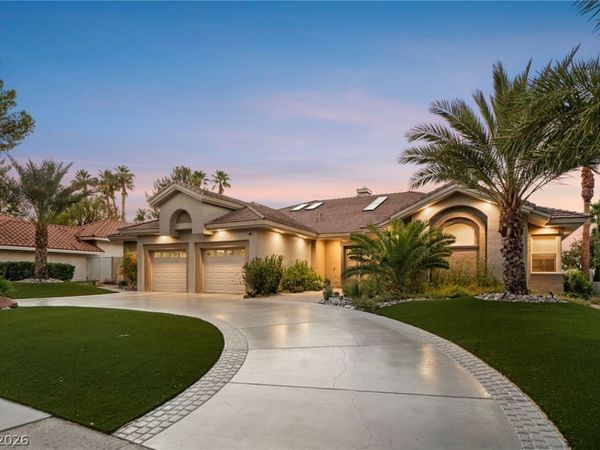 2227 Versailles Court , Henderson, NV 89074