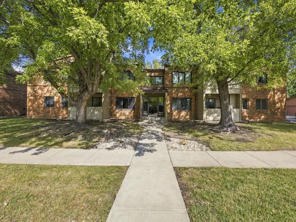 3237 17th Avenue S, Unit 204, Fargo, ND 58103