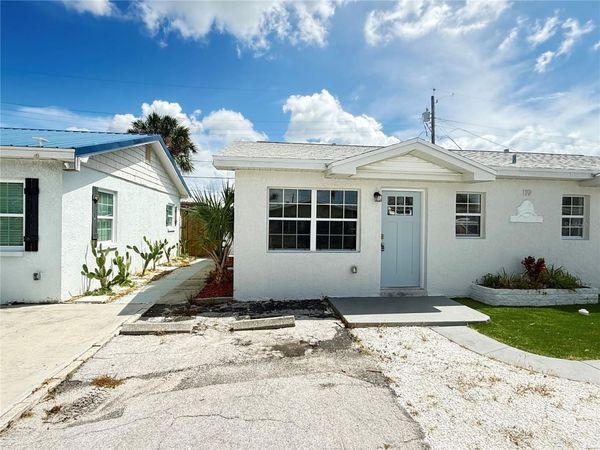 119 147TH AVENUE E, Unit A, MADEIRA BEACH, FL 33708