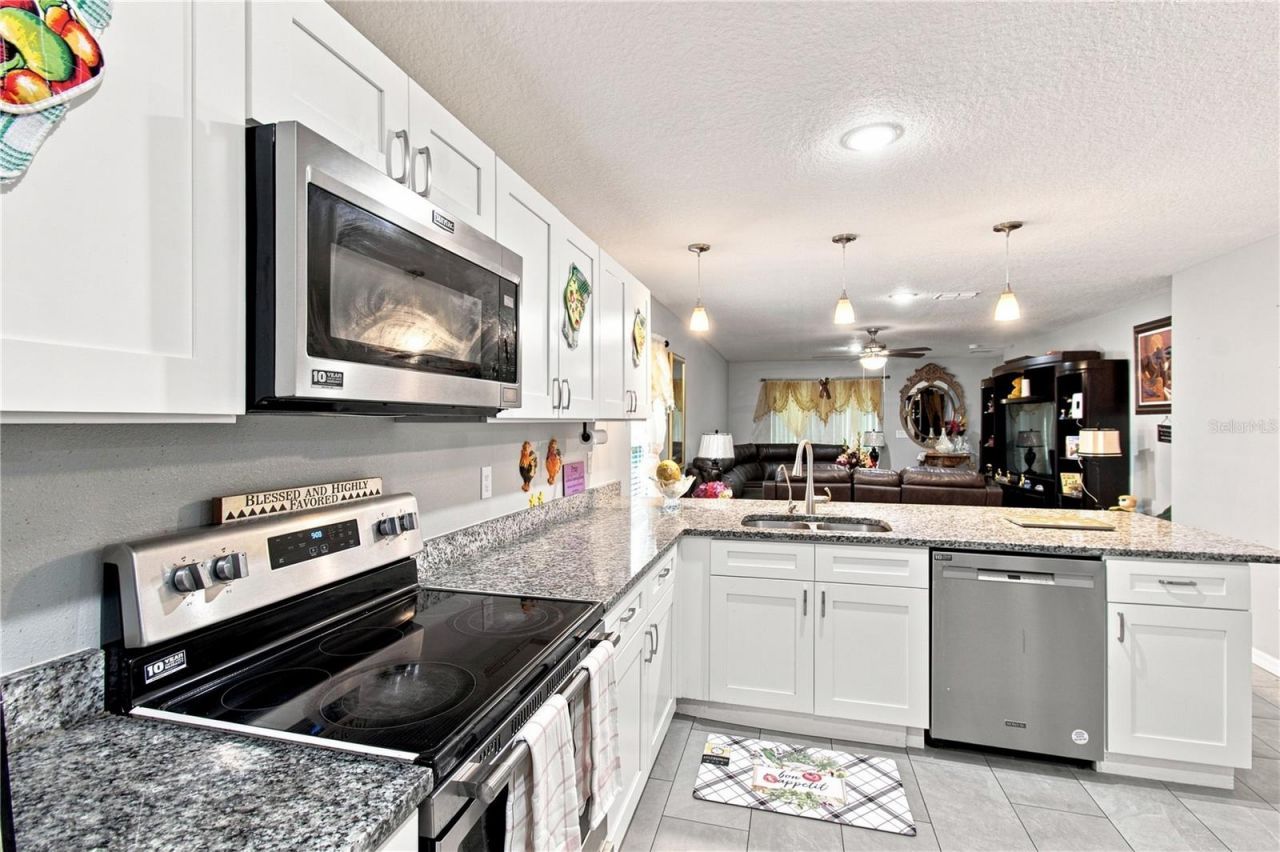4300 Lenox Boulevard , Orlando, FL 32811 Photo
