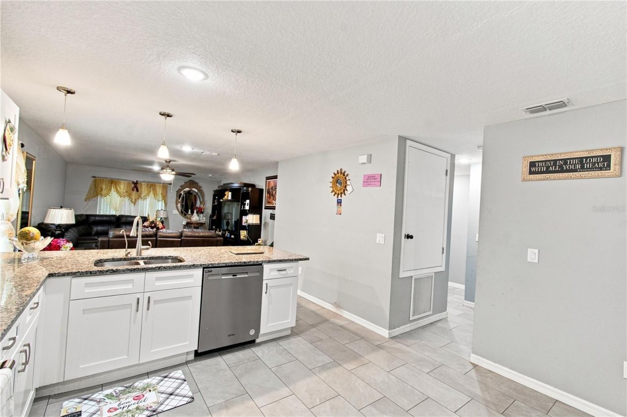 4300 Lenox Boulevard , Orlando, FL 32811 Photo