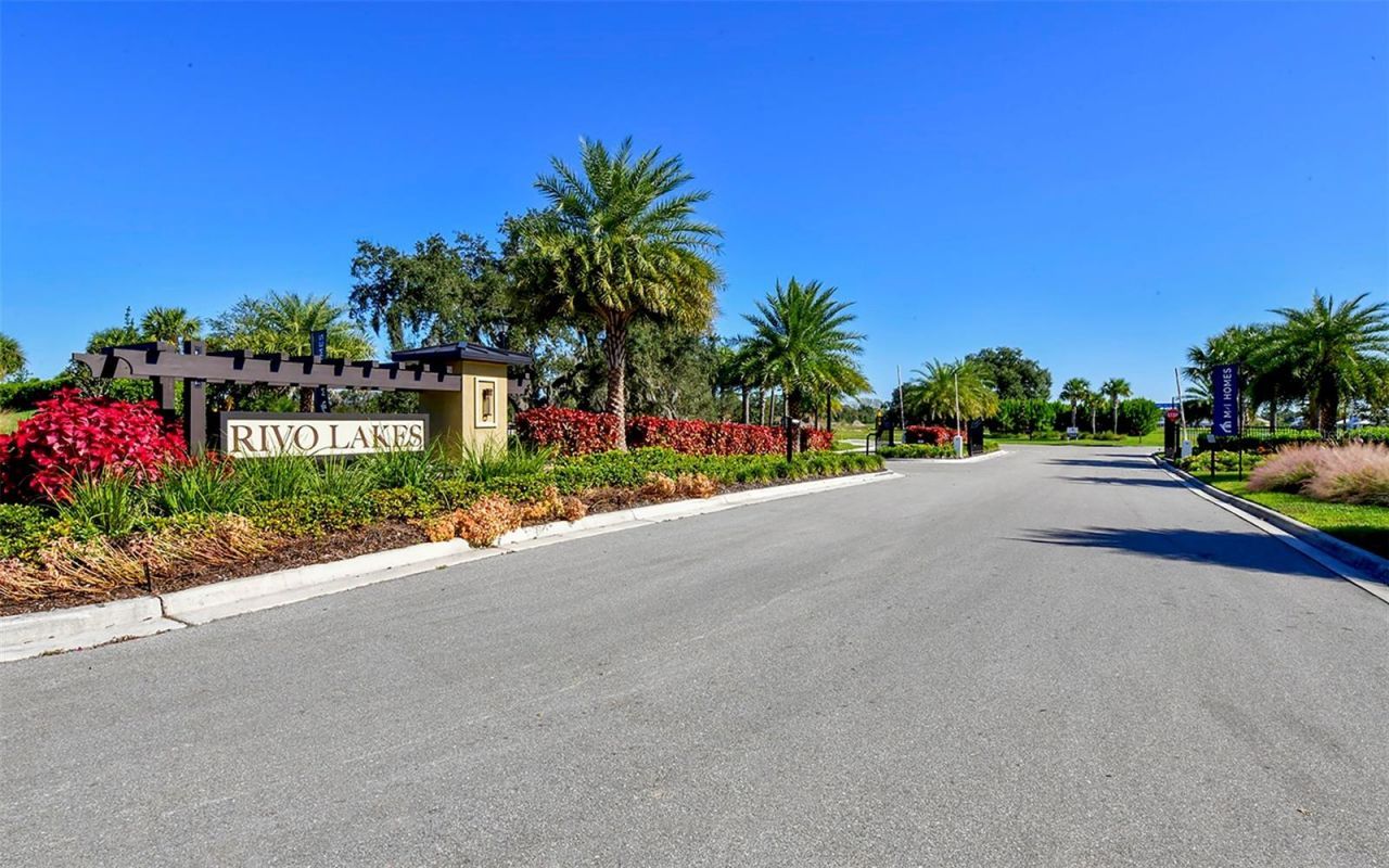6285 Rivo Lakes Boulevard , Sarasota, FL 34241 Photo
