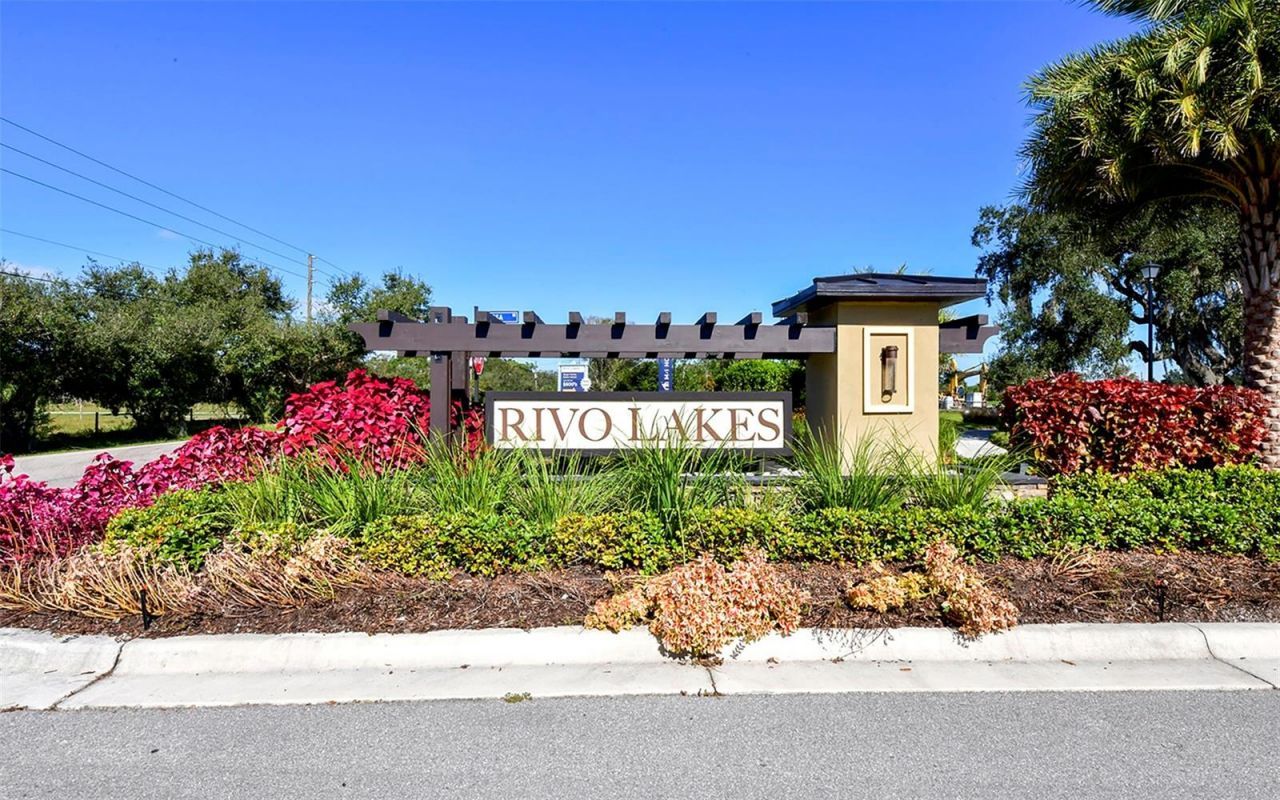 6285 Rivo Lakes Boulevard , Sarasota, FL 34241 Photo
