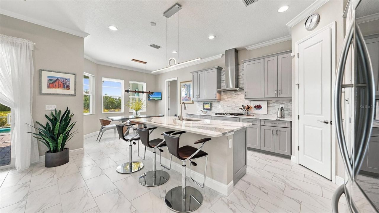 6285 Rivo Lakes Boulevard , Sarasota, FL 34241 Photo