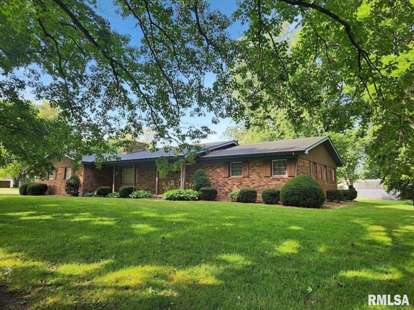 108 W NORTH Street, Princeville, IL 61559