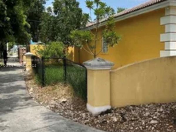 5 SW 15th Ave , Homestead, FL 33030