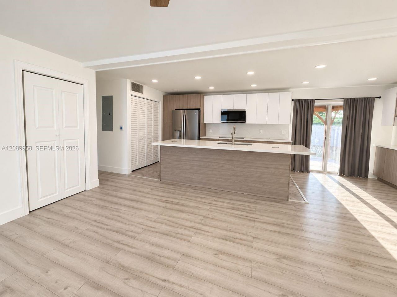 7907 NW 73rd Ter, Tamarac, FL 33321 Photo