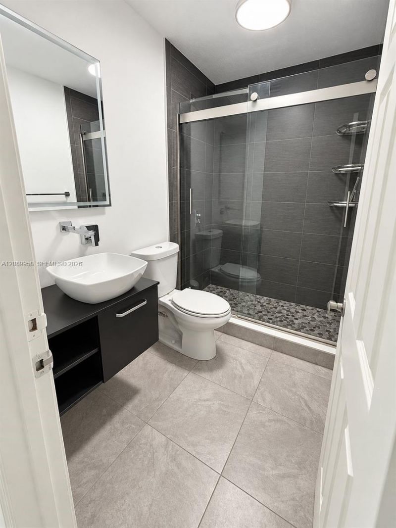 7907 NW 73rd Ter, Tamarac, FL 33321 Photo