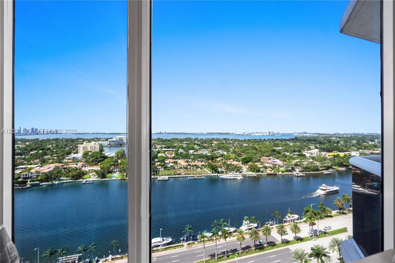 4775 Collins Ave , Unit 2207, Miami Beach, FL 33140 Photo