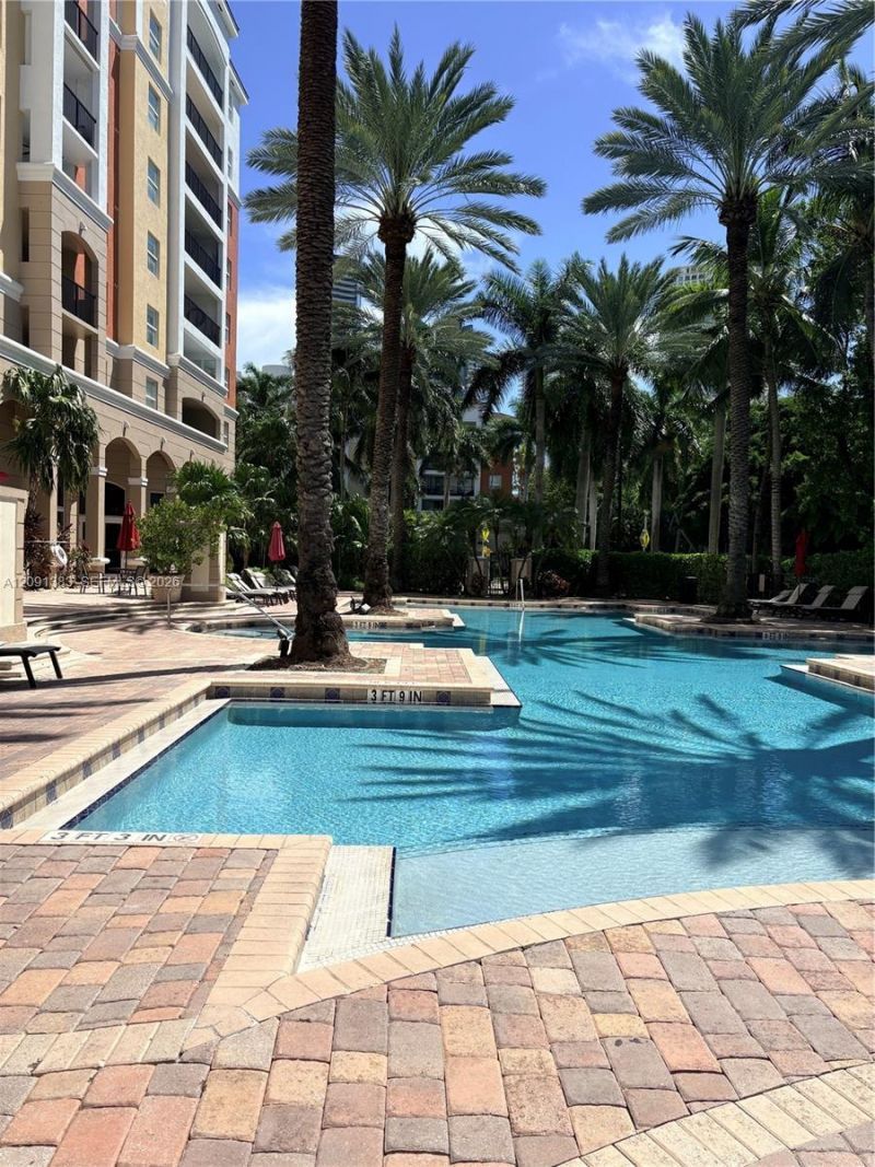 17150 N Bay Rd , Unit 2121, Sunny Isles Beach, FL 33160 Main Photo