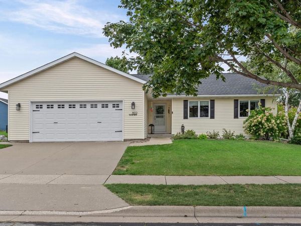 802 Silver DRIVE, Holmen, WI 54636