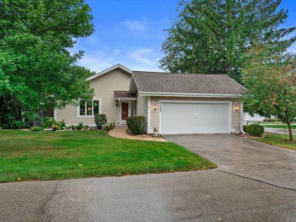 3109 Madison STREET, Waukesha, WI 53188