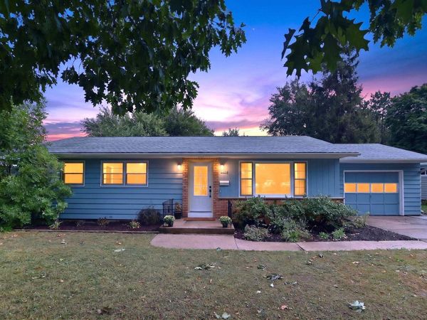 6628 Hubbard Avenue, Middleton, WI 53562