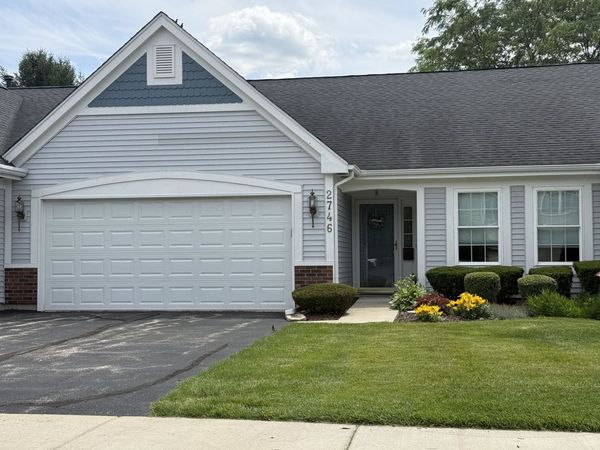 2746 N Augusta Drive , Wadsworth, IL 60083