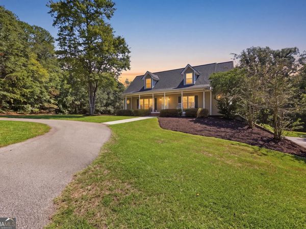 2952 Rock Creek Road, Toccoa, GA 30577