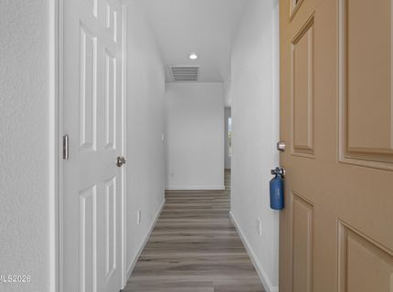 830 Long Valley Road, Gardnerville, NV 89460 Photo