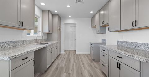 830 Long Valley Road, Gardnerville, NV 89460 Photo