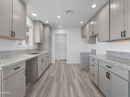 830 Long Valley Road, Gardnerville, NV 89460 Photo