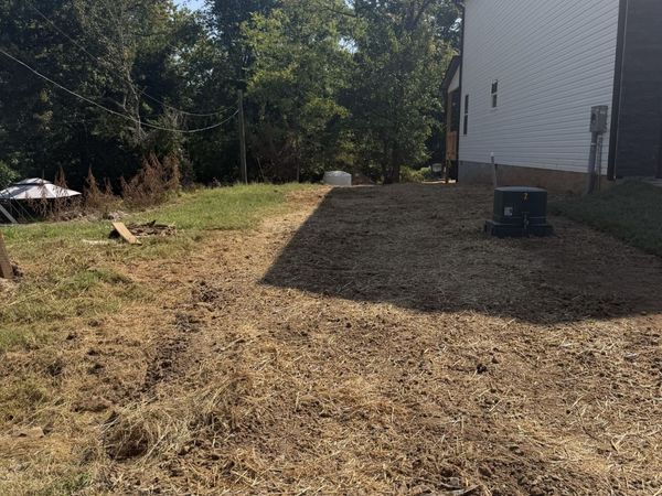 809 Gracey Ave, Clarksville, TN 37040