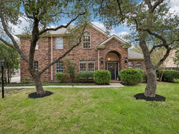 3915 Idalia DR, Austin, TX 78749