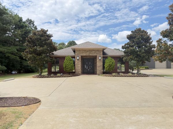 1608 Highway 125, Amory, MS 38821