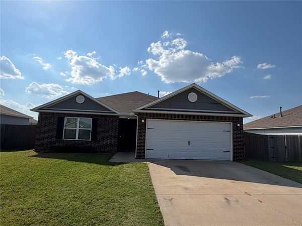3714 S 151st East Avenue , Tulsa, OK 74134