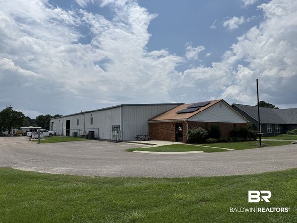 10554 County Road 64, Daphne, AL 36526
