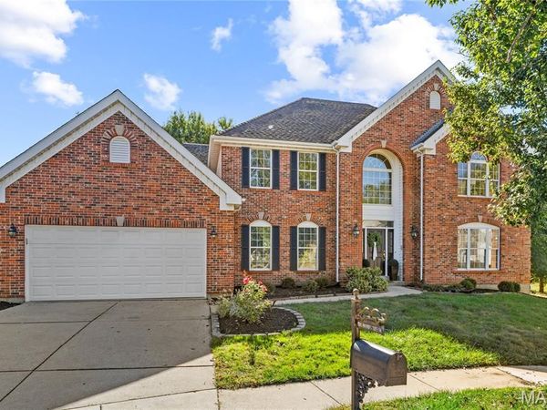 1015 Nooning Tree Drive, Chesterfield, MO 63017