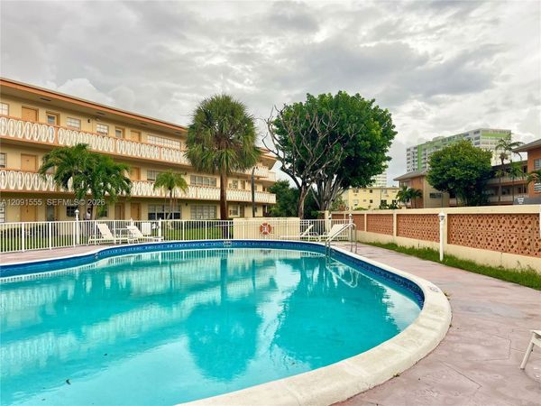 11855 NE 19th Dr , Unit 45, North Miami, FL 33181