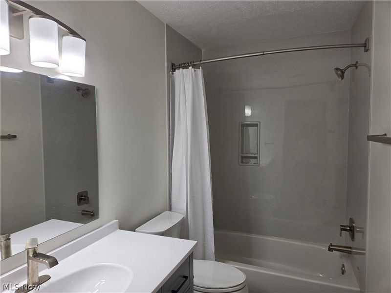 1150 Tollis Parkway, Broadview Heights, OH 44147 Photo 32